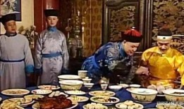 当各朝帝王齐聚吃瓜免费,一场穿越时空的皇家趣味