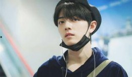 何洁爆料肖战送照片视频,照片视频引热议